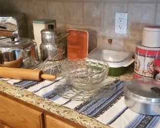 ..more kitchen treasures