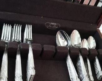 Patrick Gerard, Mikasa flatware set