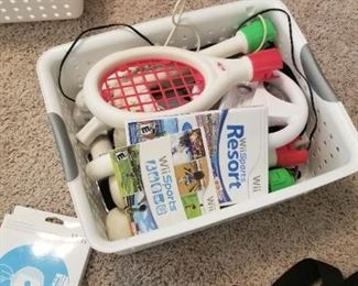 Wii game with accessories