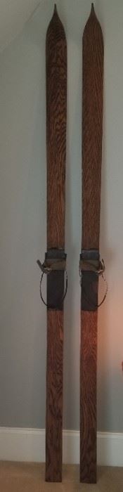 Another pair of rustic vintage skis (Viking)