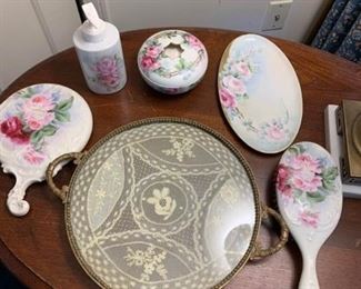 Rose Dresser Set