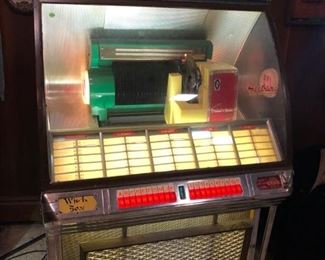 There's the jukebox in all its lit glory.  A small investment for so much fun