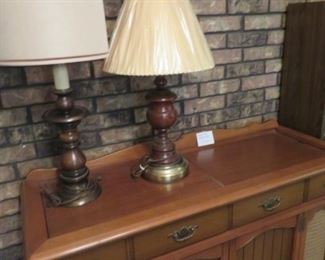 vintage console stereo, lamps