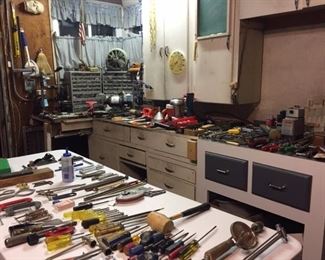 Full Garage