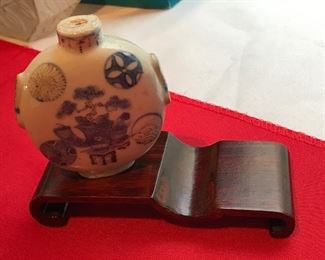 Asian Snuff bottle, no top