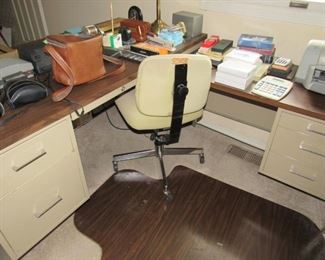 Metal desk