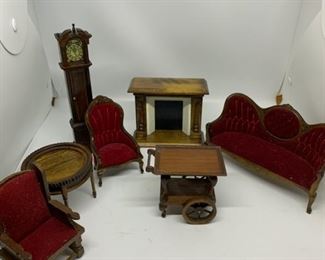 doll house furniture 