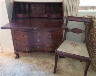 Gorgeous Drop Down Desk with Chair