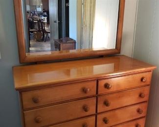 Gorgeous Maple 8 Drawer Dresser with Mirror