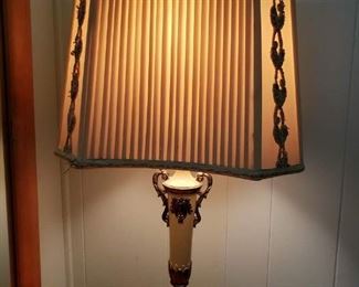 Antique Lamp. Stunning!! one corner of shade does have a stain.