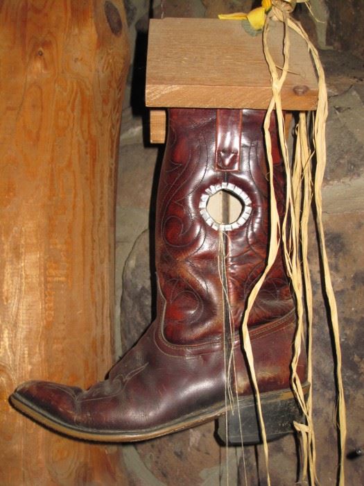 $20.00, Leather boot bird house