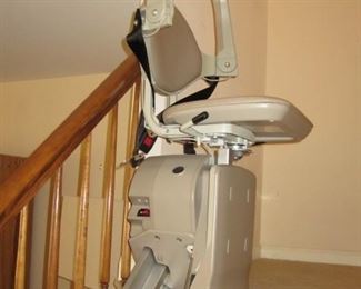 Bruno stairlift 400 lb capacity 6 steps, there are two available