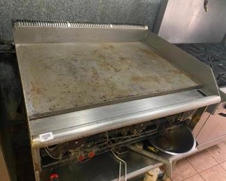 36" Flat grill
Natural gas