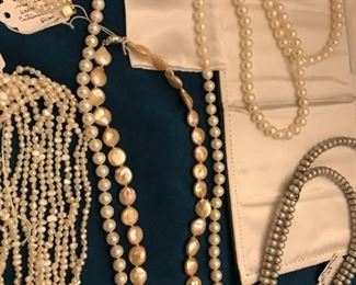 More pearl necklaces