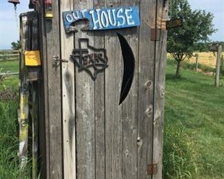 Actual size Garden Outhouse