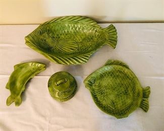 Set of fish plates with bone dishes and platter/covered dish
