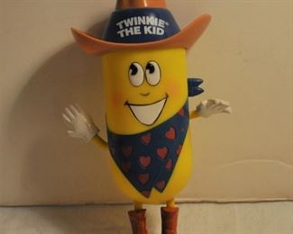 "Twinkie the Kid", storage for your cake! $6.00