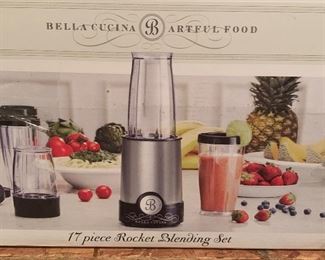 NIB Rocket Blending Set