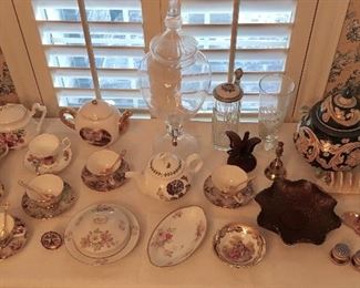 Vintage Elegant China