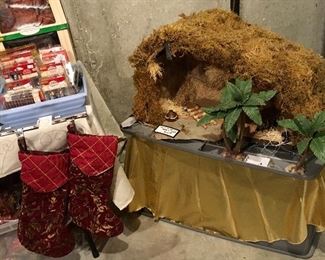 Large Nativity Manger