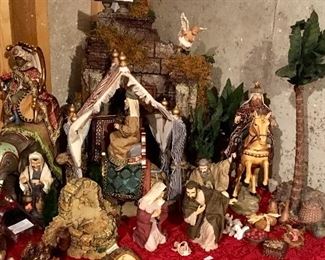 Excellent Large Figures Nativity Set.