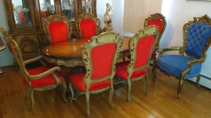 Blue chair sold.
Cellini Furniture Company Complete Dining Room Furniture Suite
Asking $1500.