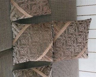 Full sofa asking $80.
Decor pillows $40. for these 4 pillows.