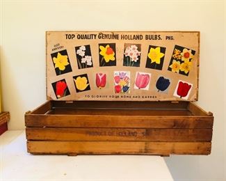 Vintage piggly wiggly Holland bulbs shipping crate