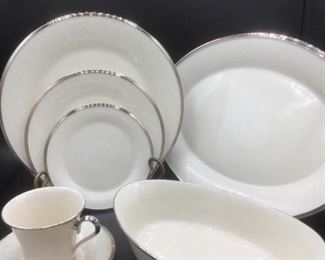 67 Piece Lenox Moonspun Set