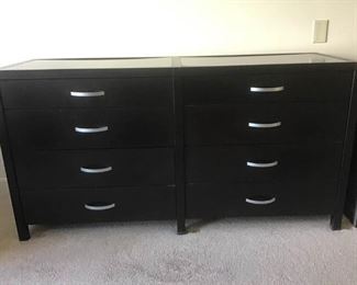 Solid and Basic Dresser