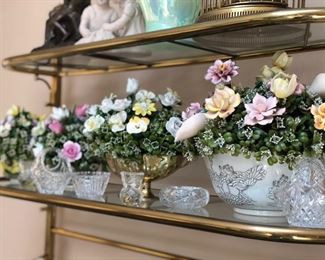 Porcelain flower bouquets 