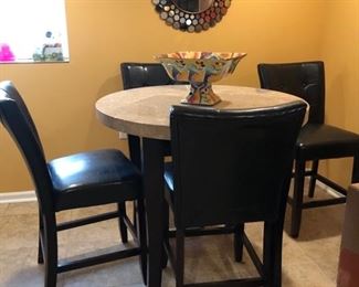 High top table & 4 chairs 