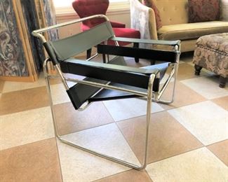 avipchair