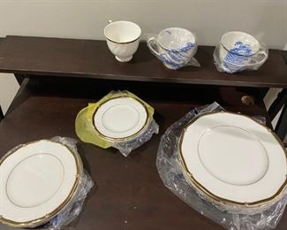 Wedgwood China. Windsor collection.