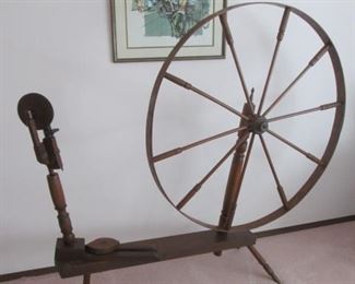 Antique Rustic Spinning Wheel