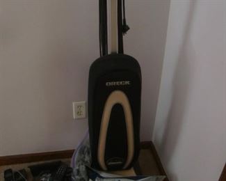 Oreck vacuum sweeper
