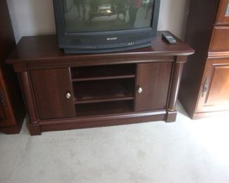 Like new TV stand