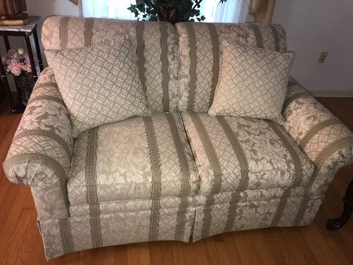 Pristine 3pc living room set. Non smoking and pet free home !  Available for purchase before sale. All 3  pieces for $650 !