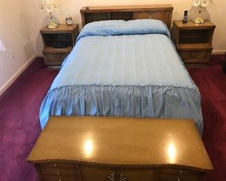 6 piece Mid century Queen bedroom set from a smoke free and animal free home ! Dressers measure  approx. 70" and 39".   Amazing condition ! Buy it before the sale ! All for $975