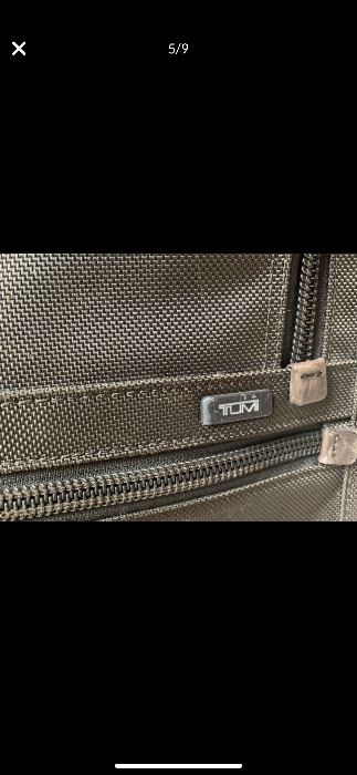 Tumi Label