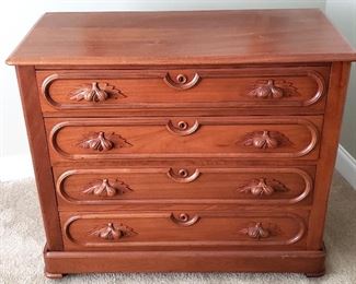 antique 4 drawer chest