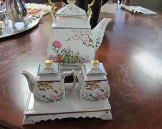 Franklin Mint reproduction tea set