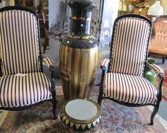Pair of Henredon chairs - large floor vase