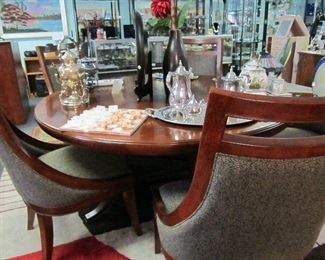 American Drew round table - very heavy chairs