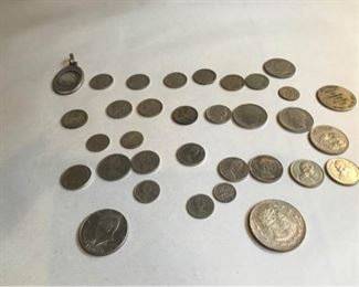 Mix of Foreign and US Coins