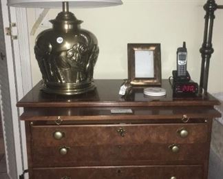 Nightstand by E.J. Victor, high-end maker (2 available) with pull-out tray. Lovely elephant-enbossed lamp (2 available).