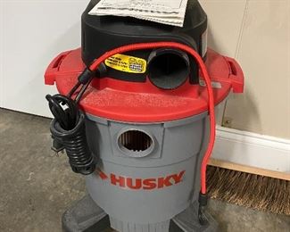Husky wet/dry vac