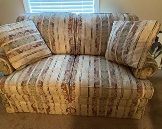Thomasville Loveseat.