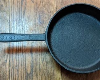 Cast Iron Spider Leg Skillet