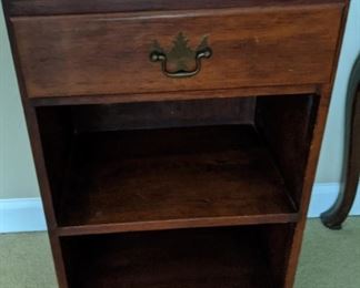 Tomlinson Furniture Book Shelf End Table